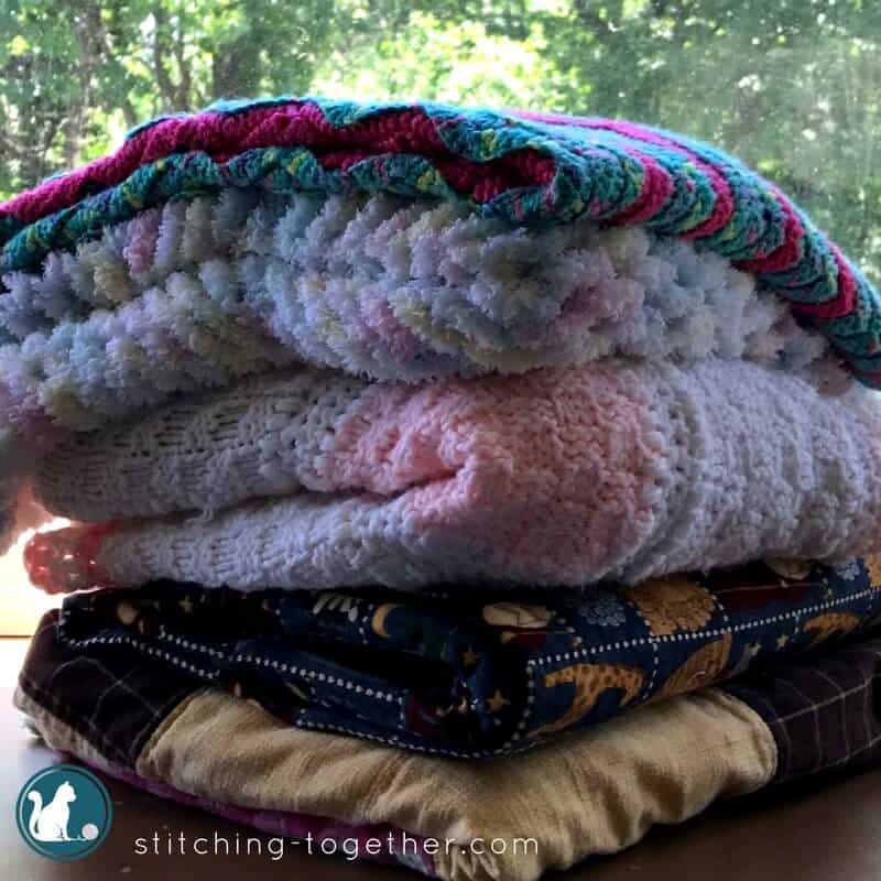 https://www.stitching-together.com/wp-content/uploads/2017/06/Crochet-Baby-Blanket-7.jpg