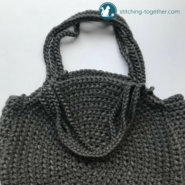 Half Circle Bag | Doris Chan Crochet