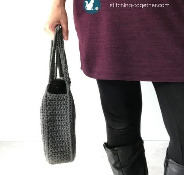 crochet side bag