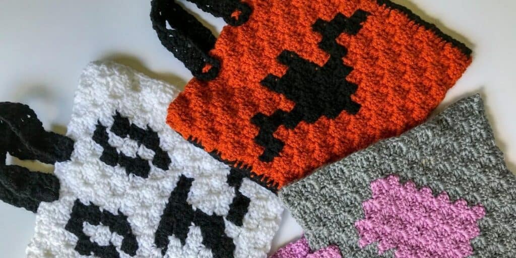 50 + Halloween Crochet Patterns That Will Boost Your Spooky Décor